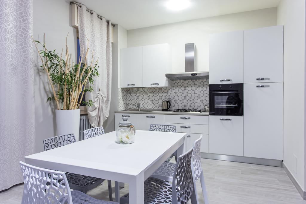 Lm House Apartman Lonato Kültér fotó