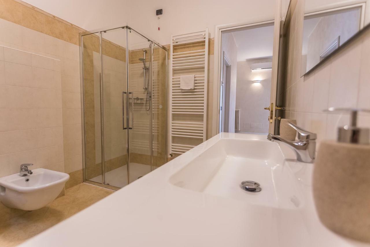 Lm House Apartman Lonato Kültér fotó